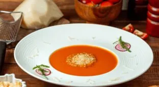 Gazpacho de manzana y mi crítica a la ortorexia (la obsesión por comer sano)