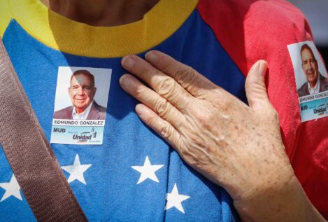 Los sondeos dan un claro triunfo a la oposición venezolana frente a Maduro en las elecciones