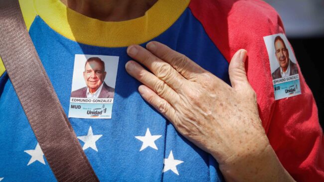 Los sondeos dan un claro triunfo a la oposición venezolana frente a Maduro en las elecciones