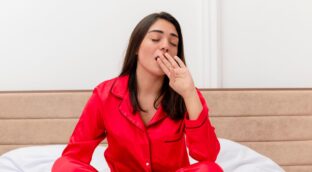 El bostezo: por qué se produce y cuál es su verdadera función