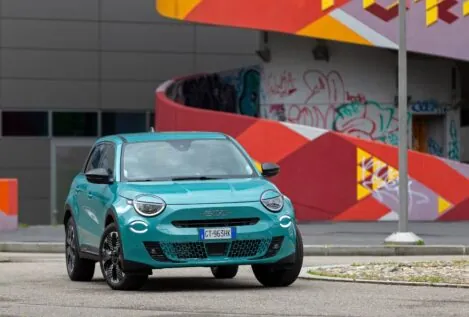 El nuevo Fiat 600 híbrido se postula como el rey de Stellantis y apunta alto en las ventas