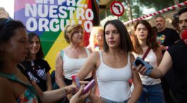 Podemos se mofa de la derogación 'fake' de la 'ley mordaza' de Díaz: «Anuncia los anuncios»