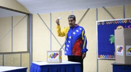 Nicolás Maduro promete respetar los resultados electorales tras votar en Caracas