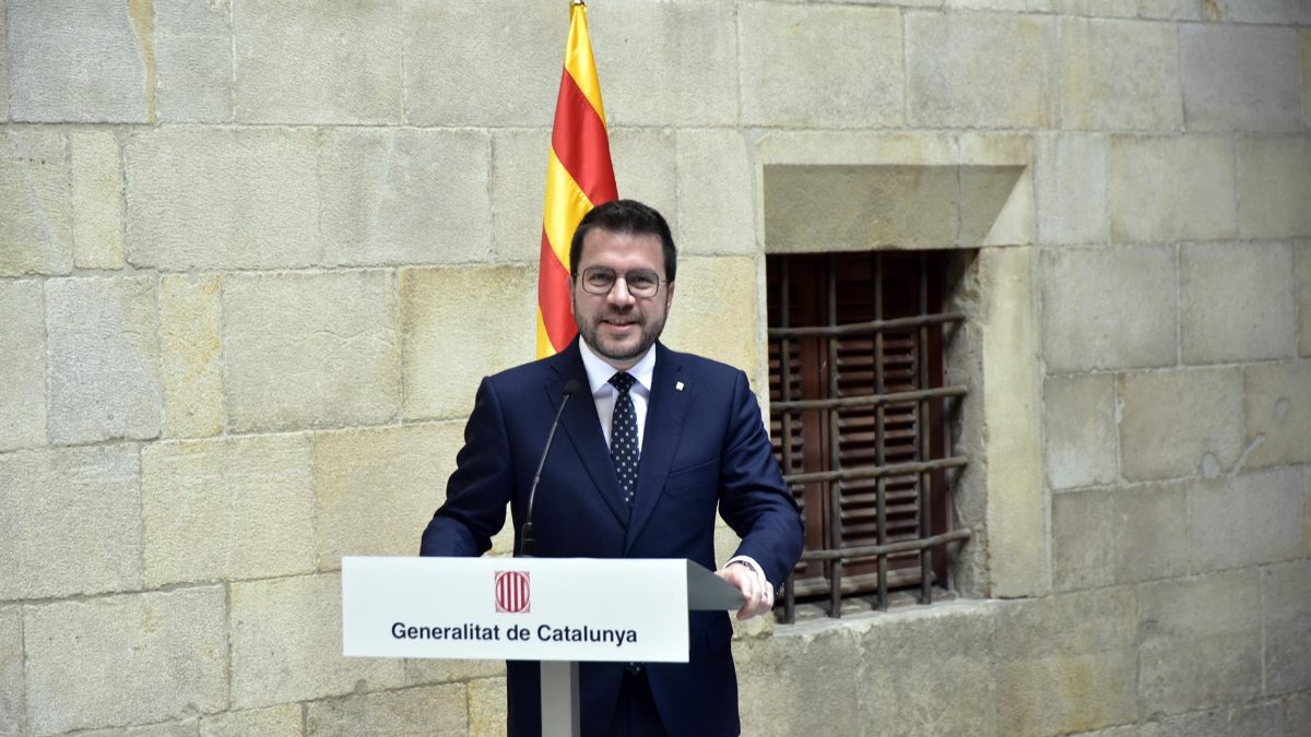 Un libro desvela que un emisario del Kremlin contactó con ERC tras llegar al Govern