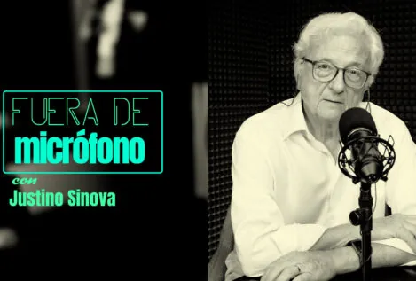 Justino Sinova: «Pedro Sánchez se queja del franquismo, pero imita a Franco»