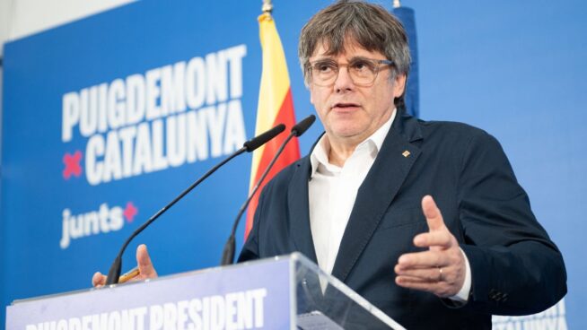 Puigdemont asegura que volverá a España y asume que será detenido