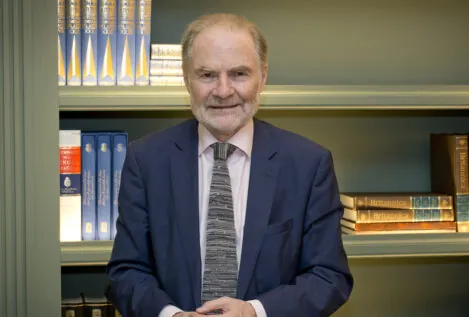 Timothy Garton Ash: «Los europeos tenemos que despertarnos antes de que sea tarde»