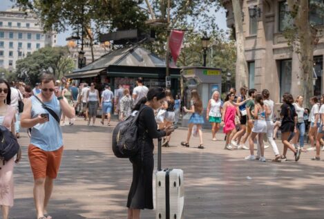 España superó los 33 millones de turistas hasta mayo, con un gasto de 43.200 millones