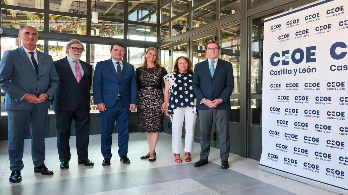 Mañueco agradece a los empresarios el impulso de Castilla y León