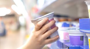 ¿Existen los yogures de sabores? En realidad no