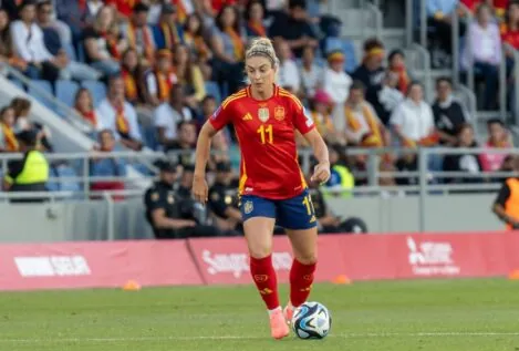 Un golazo de Alexia Putellas mete a España en cuartos de final de Paris 2024