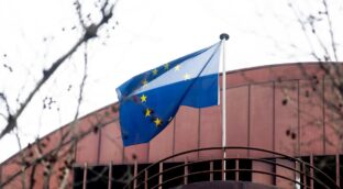 La polémica 'ley del catalán' de Andorra, en vías de suprimirse por su acuerdo con la UE