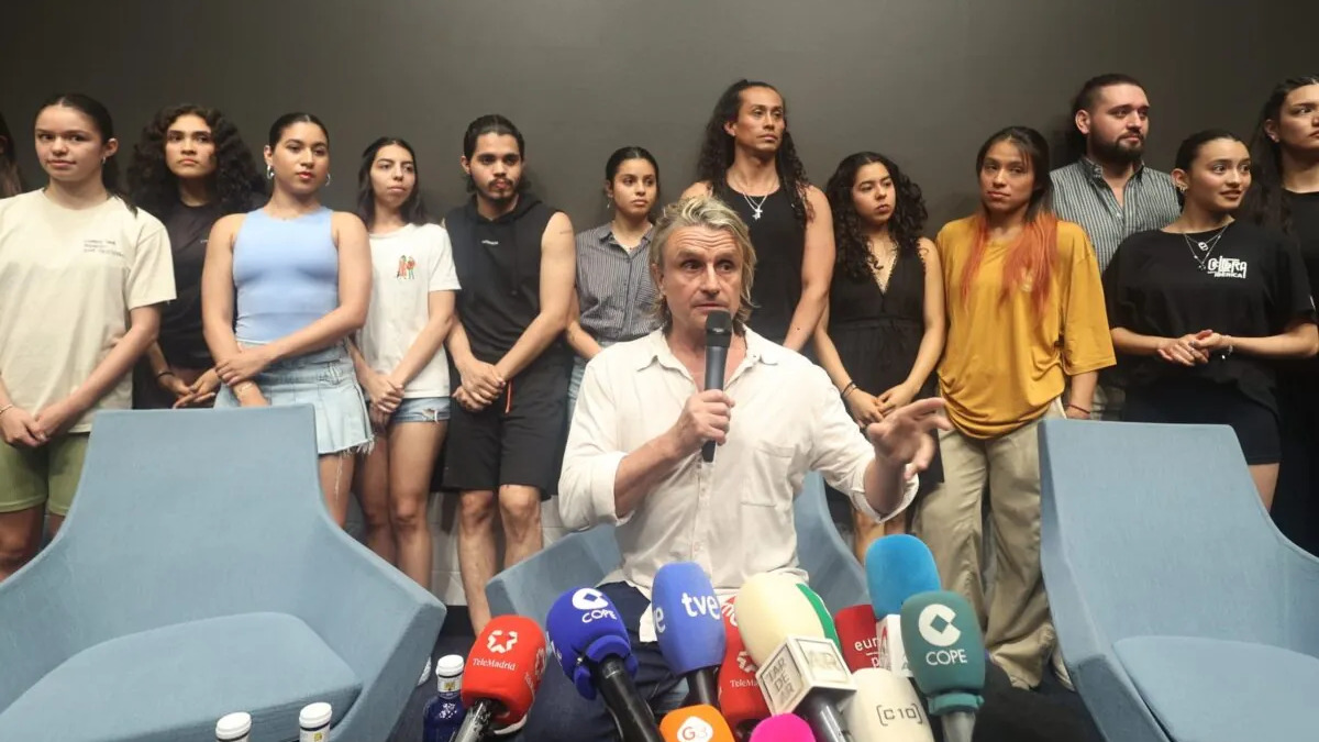 17 bailarines del musical de Nacho Cano denuncian a la Policía por coacción y falsedad