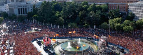 Un centenar de asociaciones protestará el 20 de octubre en Madrid para pedir elecciones