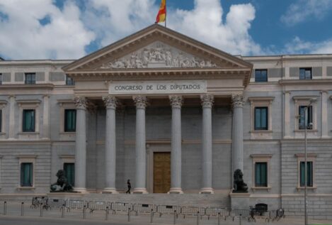 PP pide al PSOE que retire la reforma de la ley de extranjería y Vox y Junts mantienen su 'no'