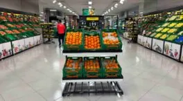 Manzanas, naranjas y peras, los alimentos con el IVA rebajado que más suben de precio en julio