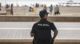 Las aseguradoras rechazan indemnizar a dos policías arrollados por un narco en Algeciras