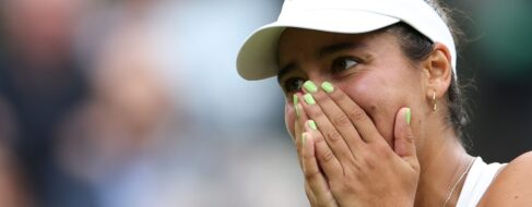 Jessica Bouzas hace historia en Wimbledon al cargarse a la campeona en primera ronda