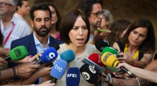 El PSOE pone el foco en la «corrupción del PP» para esquivar el 'caso Begoña Gómez'