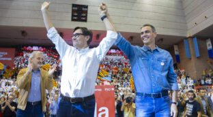 El PSOE ve «inminente» el acuerdo con ERC para investir a Salvador Illa antes del verano