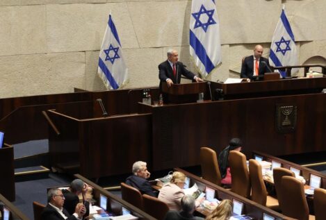El Parlamento de Israel aprueba una resolución que rechaza la creación del Estado palestino