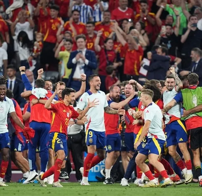 Olmo «sensacional» y el gol de Yamal: la prensa internacional se rinde a España tras su victoria