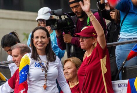 María Corina Machado asegura que Maduro solo puede mantenerse en el poder «a la fuerza»