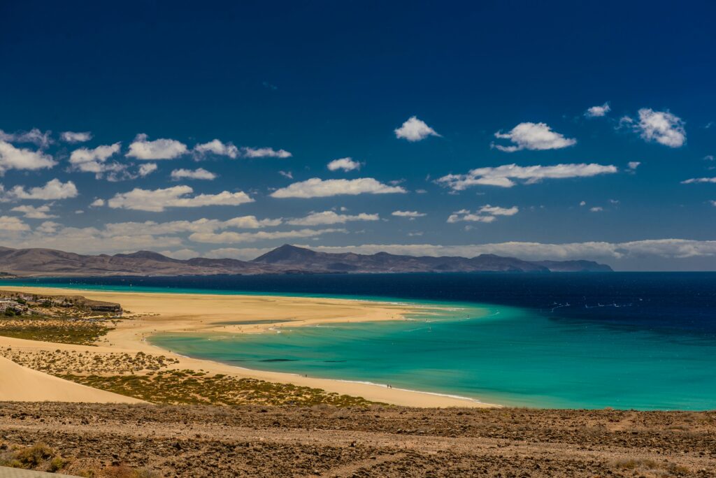 Una de las playas de la isla de Fuerteventura, Islas Canarias. 
Michal Mrozek