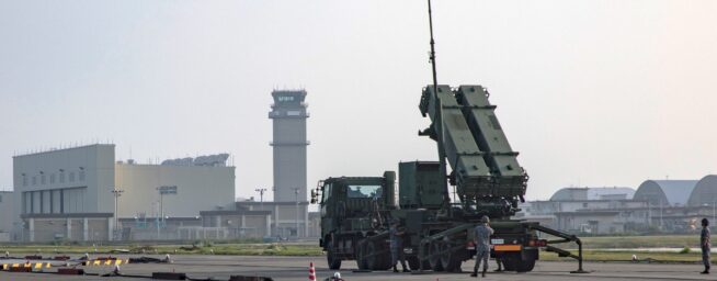 Defensa blindará el espacio aéreo con misiles estadounidenses de última generación