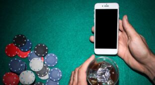 El juego 'online' bate récords por los bonos de bienvenida y suma medio millón de jugadores