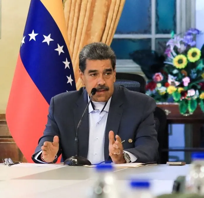Maduro pide una movilización frente a «una arremetida» de EEUU y de la «extrema derecha»