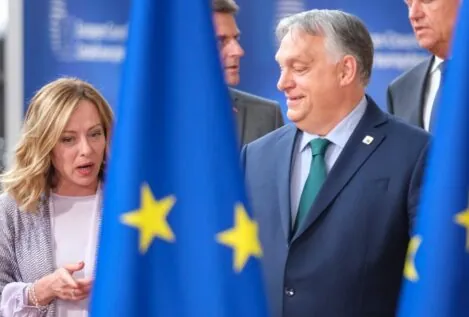 Meloni y Orbán se disputan el liderazgo de la derecha radical, divididos en sus lazos con Putin