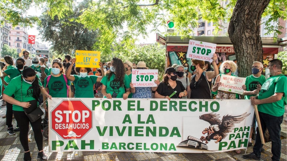 Dos hermanas se suicidan en Barcelona horas antes de ser desahuciadas