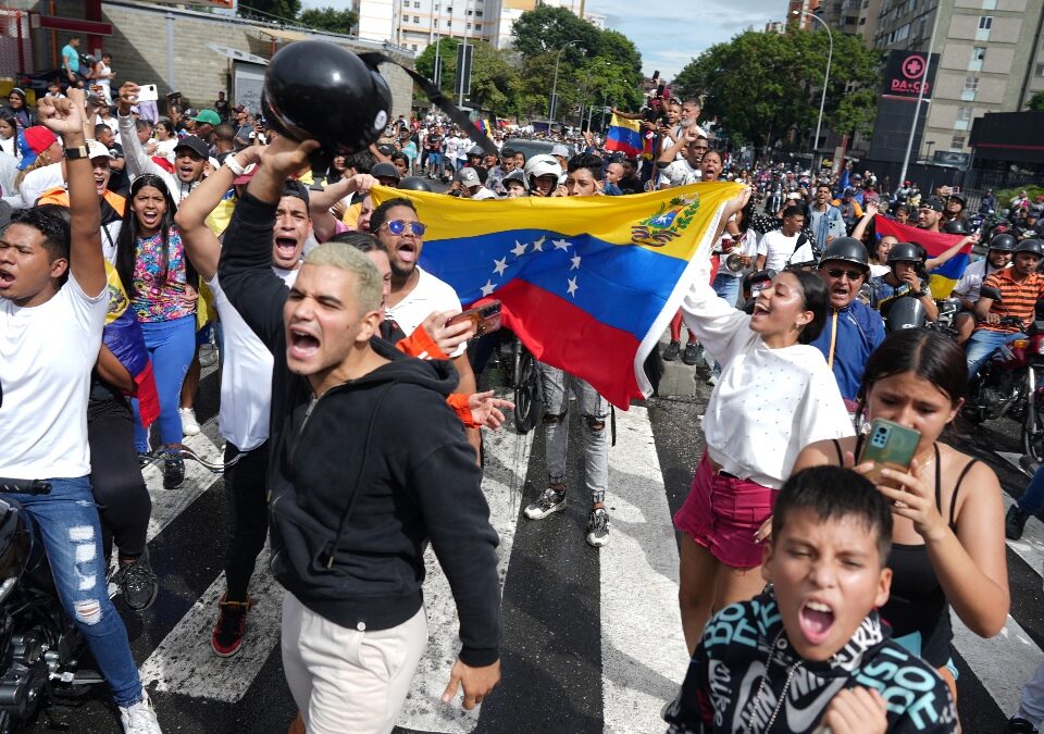 Las protestas de los venezolanos, en imágenes