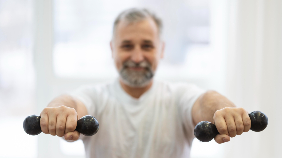 Sarcopenia: qué es, cómo interpretar y atajar la debilidad muscular con la edad