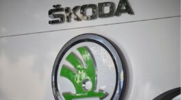 Škoda inicia una etapa de marca impulsada por la curiosidad con el Elroq como estandarte
