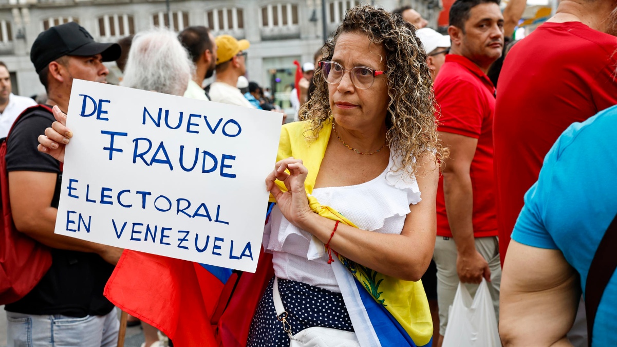 Venezolanos en Madrid, contra el «fraude» electoral: «Es el principio del fin de Maduro»
