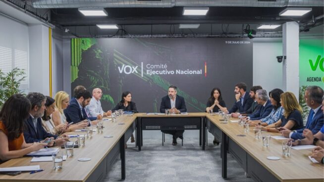 Encuesta | ¿Le parece bien que Vox haya roto sus pactos autonómicos con el PP?