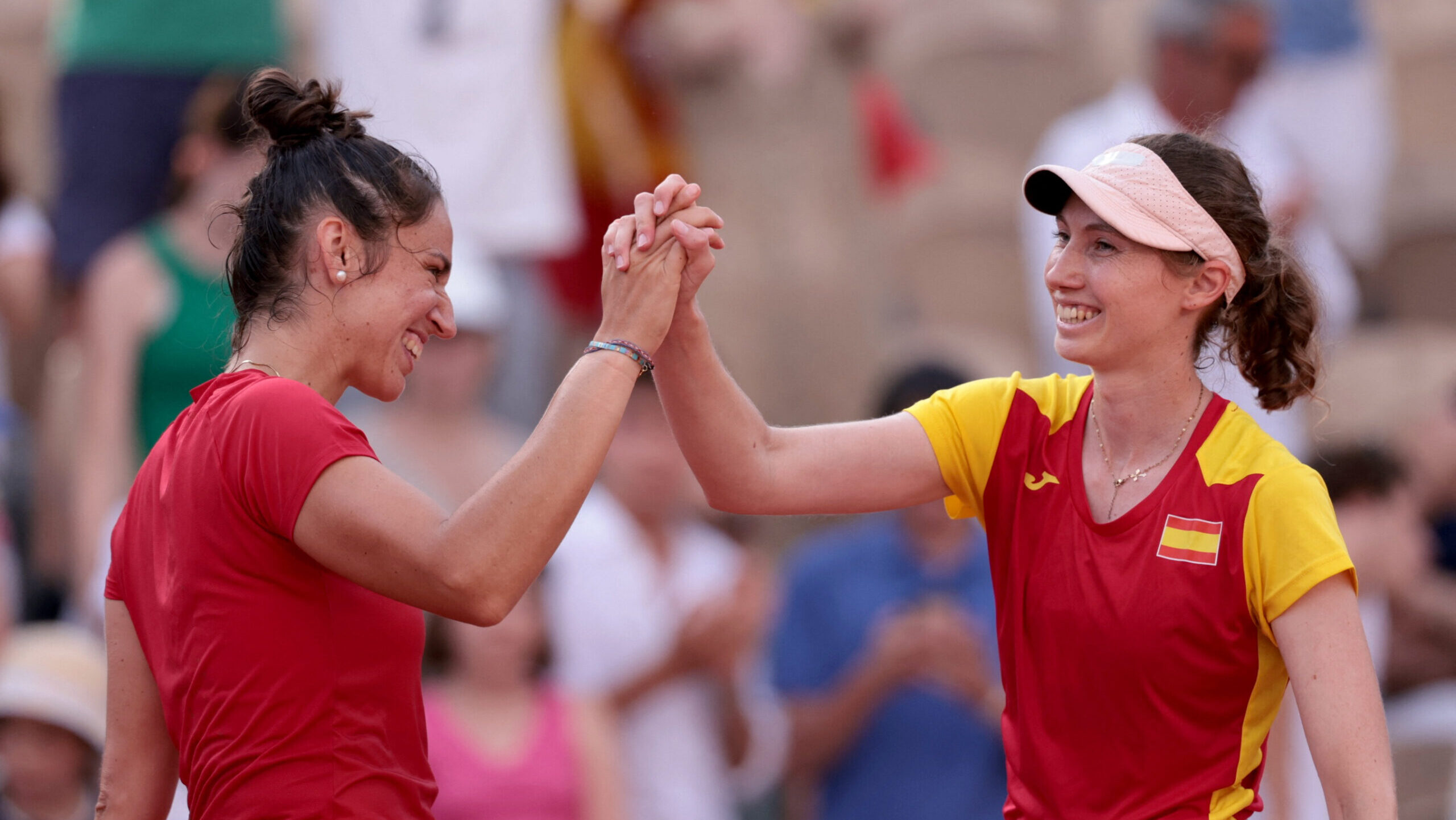 Sorribes y Bucsa pasan por encima de la pareja checa y ganan el bronce en el dobles de tenis