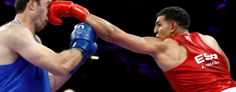 El púgil Ayoub Ghadfa asegura la segunda medalla en boxeo para España