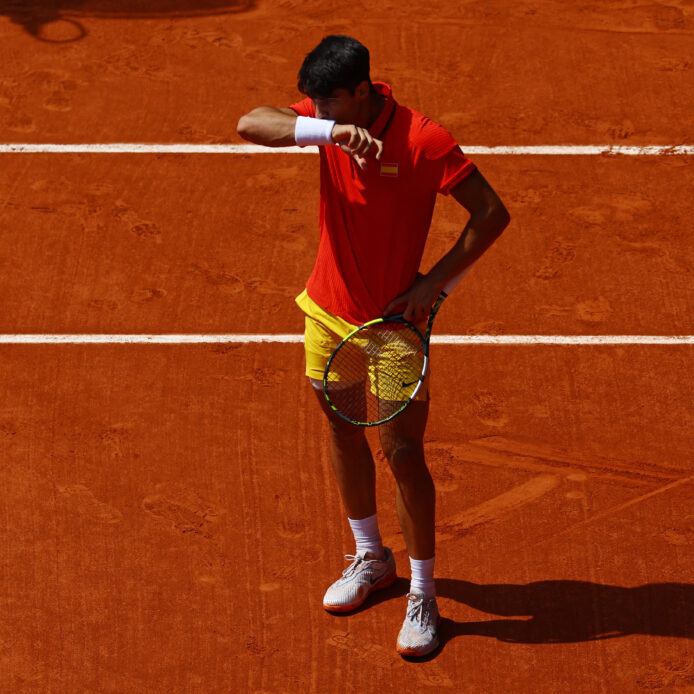 Alcaraz se queda con la plata tras un partidazo contra Djokovic perdido en un doble 7-6