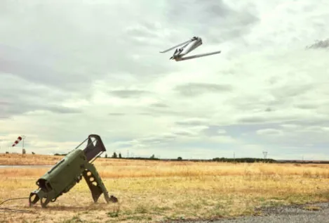 La artillería del Ejército de Tierra se equipa con algo que no tenía: munición merodeadora