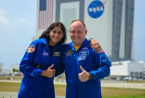 Los astronautas atrapados en la Estación Espacial Internacional regresarán en febrero