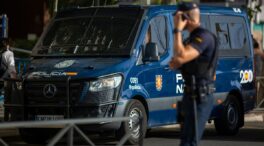 La Policía desaloja la plaza del Callao en Madrid por una falsa alarma sobre presencia de armas