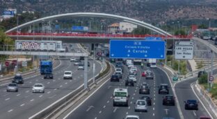 El curso de conducción eficiente de la DGT que regala dos puntos solo atrae a 134 alumnos