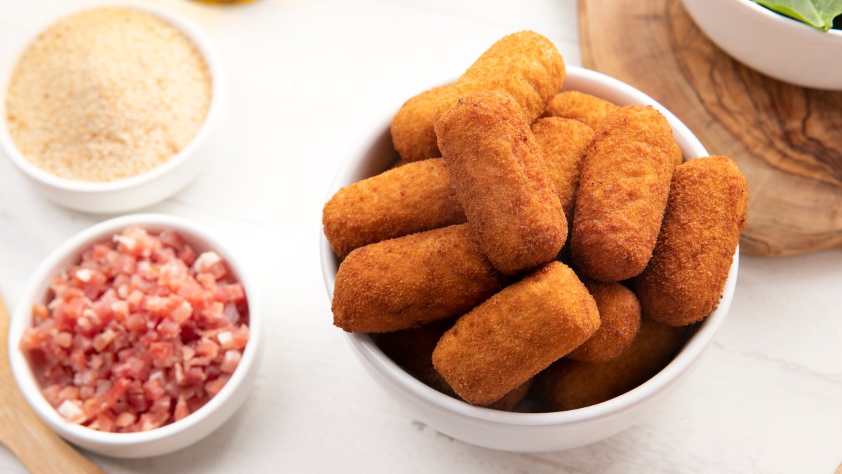 Esta es la receta de las croquetas de jamón de la abuela