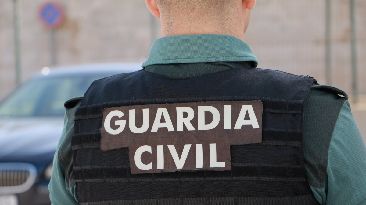 Piden cuatro años de cárcel a un guardia civil que abatió a un joven que llevaba dos navajas