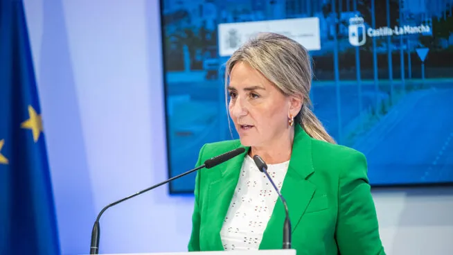 Tolón avanza que el real decreto de FP fijará un mínimo de ciclos y de horas presenciales