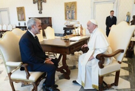 El Papa Francisco recibe a Collboni en una audiencia privada en el Vaticano