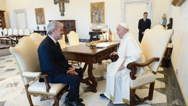 El Papa Francisco recibe a Collboni en una audiencia privada en el Vaticano